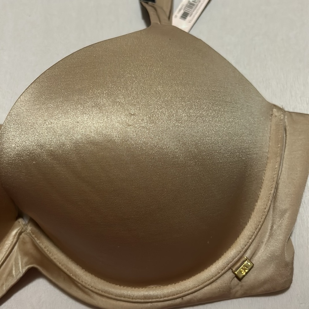 Victoria Secret Tan solid - Picture 3 of 4